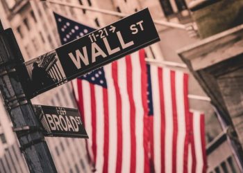 US midday market brief: stocks climb again, Nvidia and Broadcom lead AI-driven gains