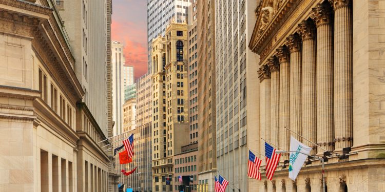 US midday market brief: S&P 500 rises 0.7% as jobs data lifts sentiment